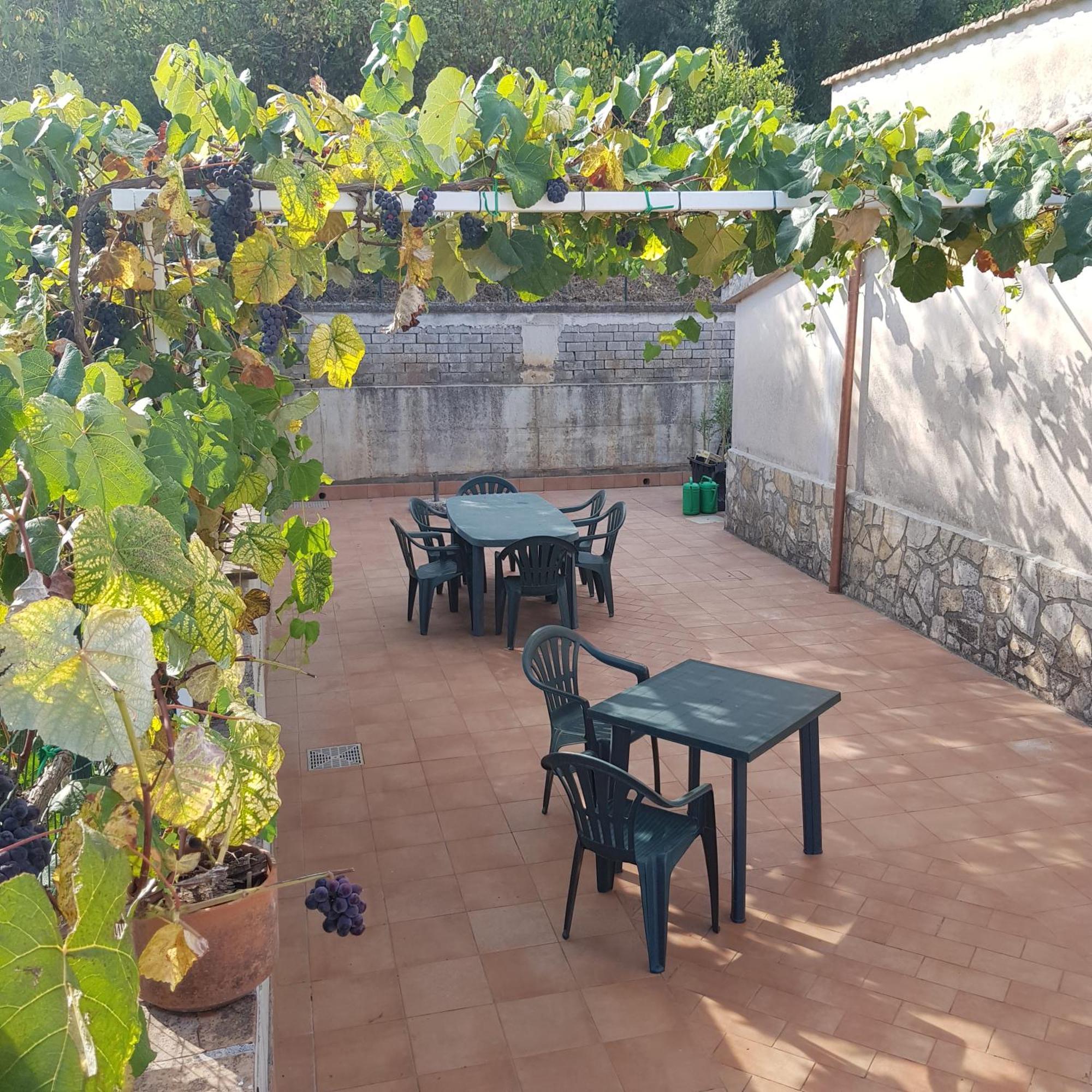 Villa Capri Fondi Luaran gambar